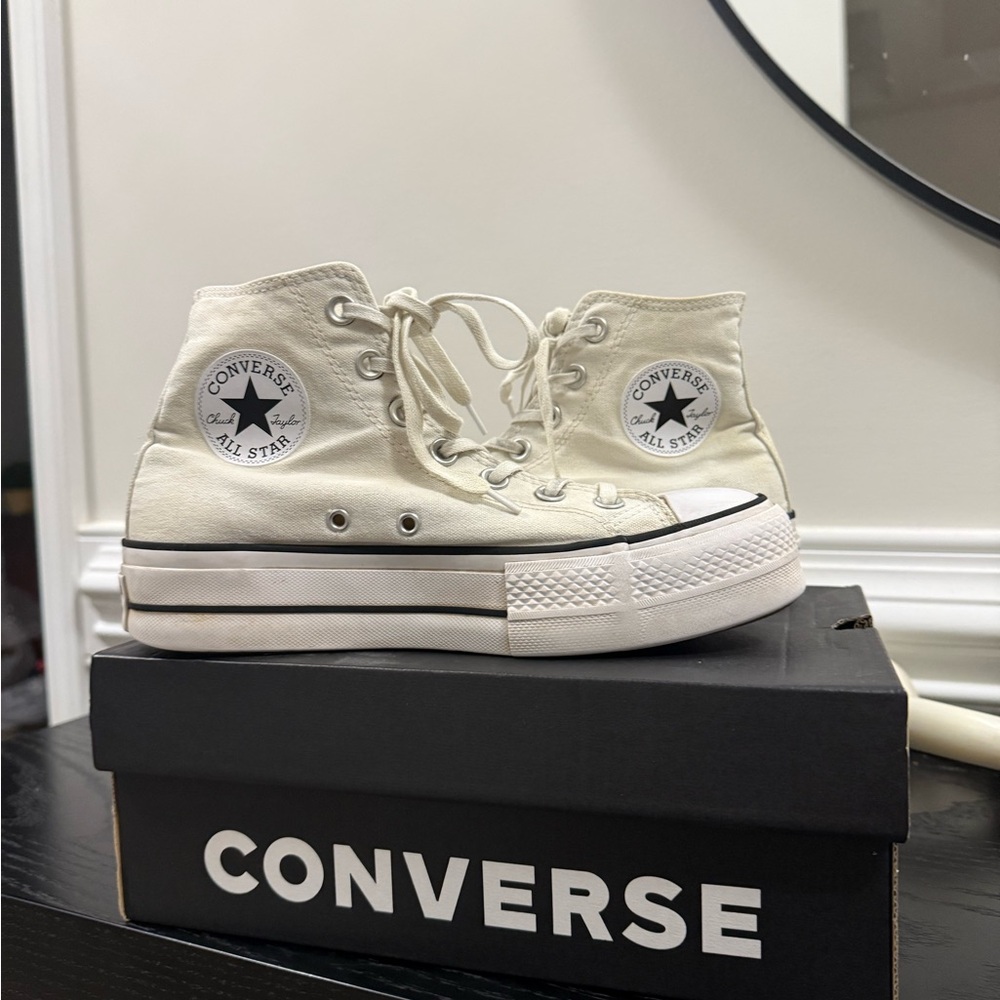 Converse white platform